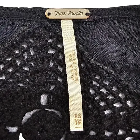Free People Top Womens Size XS Black Crochet Lace Cut Out Bell Sleeve Whimsigoth - Picture 7 of 14